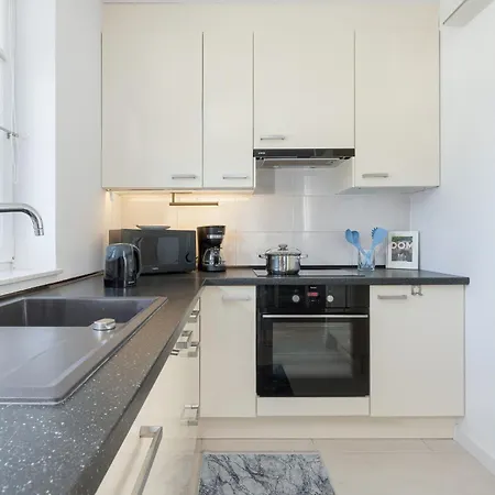 Jasny & Przestronny Z Balkonem I Parkingiem By Rent Like Apartment Gdynia