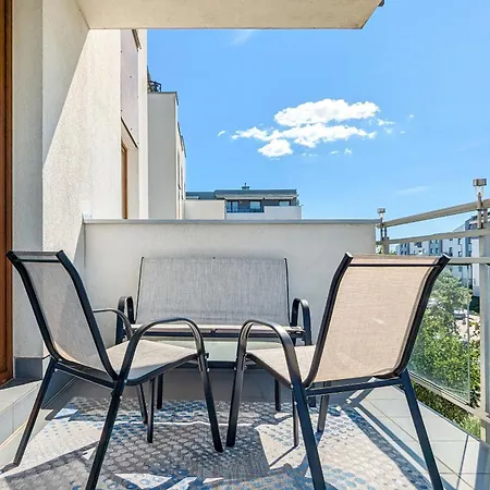 Apartment Jasny & Przestronny Z Balkonem I Parkingiem By Rent Like Gdynia