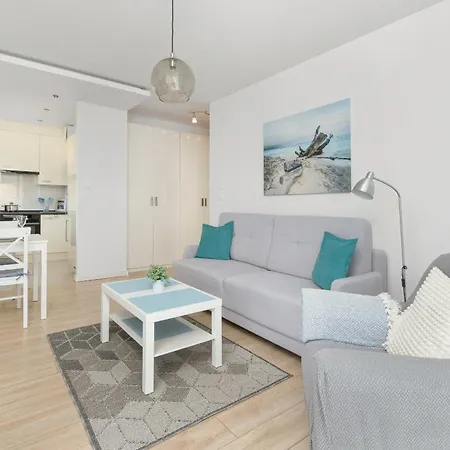 Apartment Jasny & Przestronny Z Balkonem I Parkingiem By Rent Like *