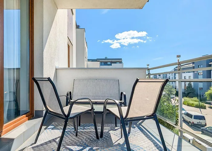 شقة Jasny & Przestronny Z Balkonem I Parkingiem By Rent Like غدينيا