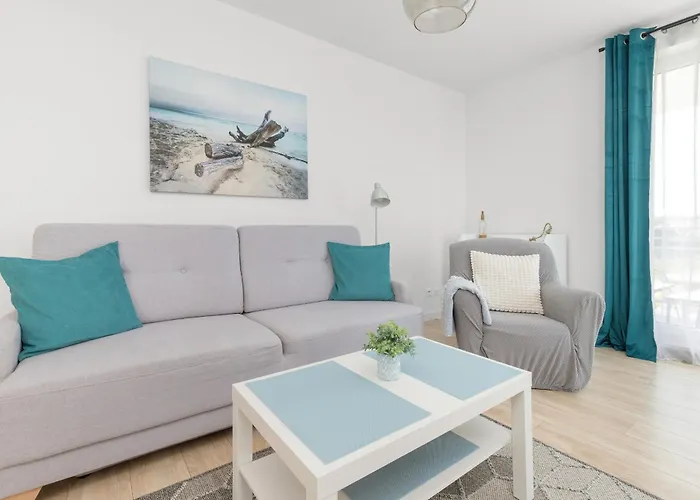 شقة Jasny & Przestronny Z Balkonem I Parkingiem By Rent Like